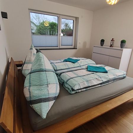 Moderne Ferienwohnung Gartenblick Amtzell Bagian luar foto